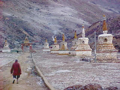 Serthar - chiski mnich