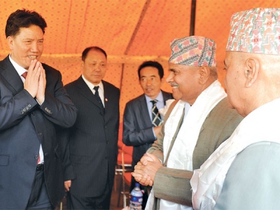 lobsanggjalcenprezydentnepalukatmandupazdziernik2014fotkantipur_400