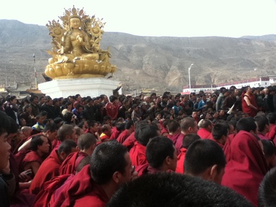 samospaleniedziamjangpaldenrebgong14marca2012taraprotest_400